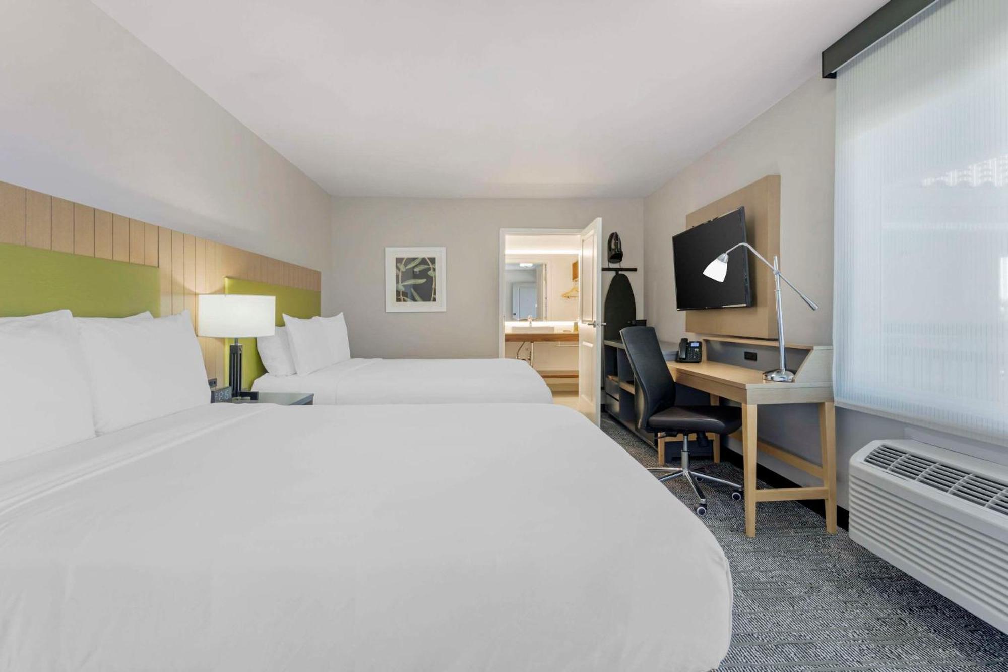 Country Inn & Suites By Radisson, Vallejo Napa Valley, Ca Dış mekan fotoğraf