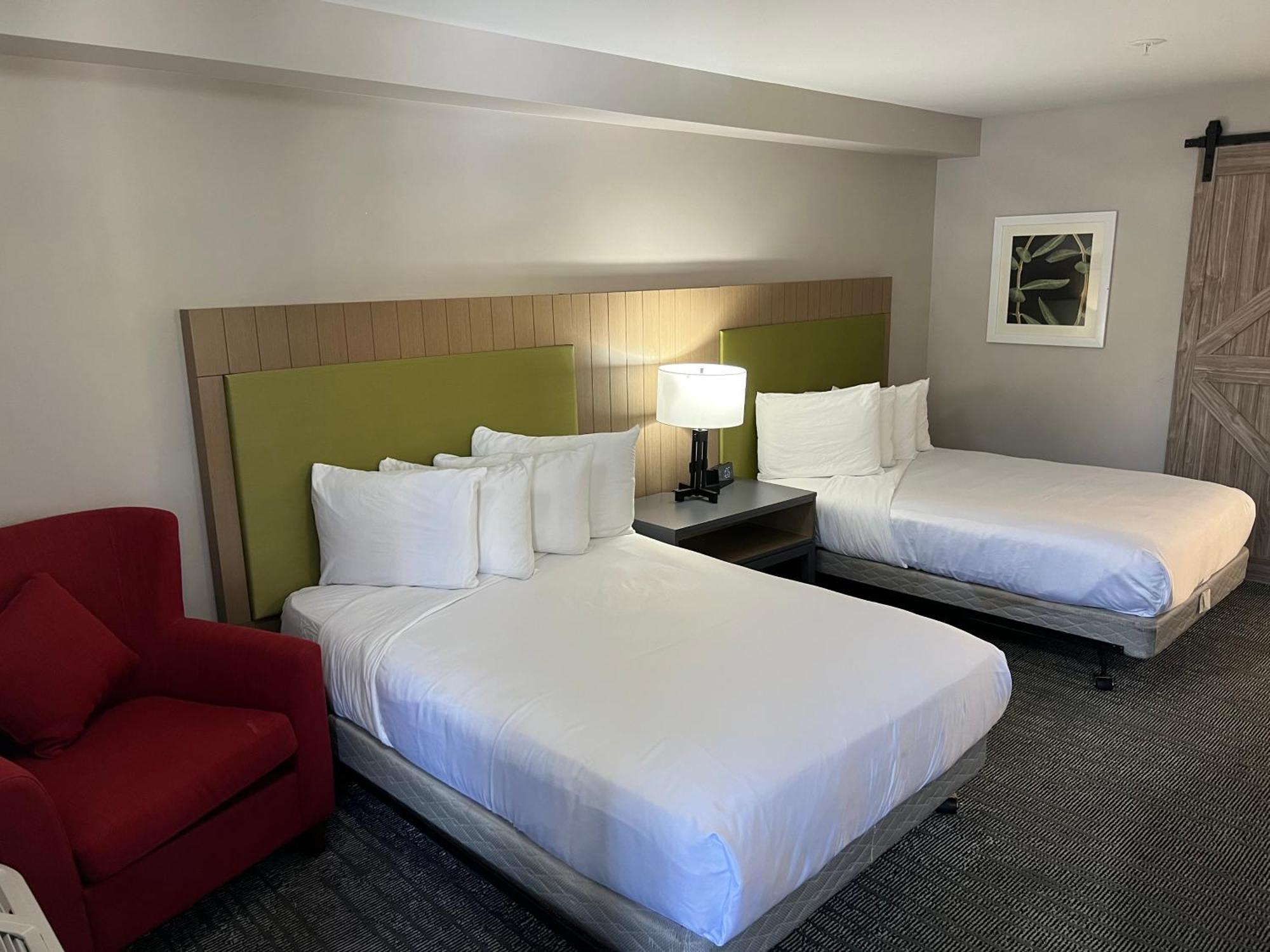 Country Inn & Suites By Radisson, Vallejo Napa Valley, Ca Dış mekan fotoğraf